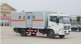 東風天錦爆破器材運輸車